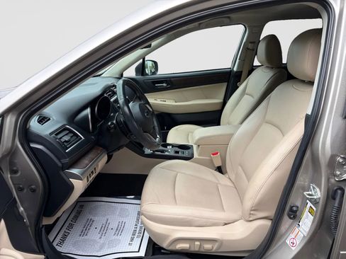 Used 2019 Subaru Outback 2.5i Limited AWD/4WD image 12