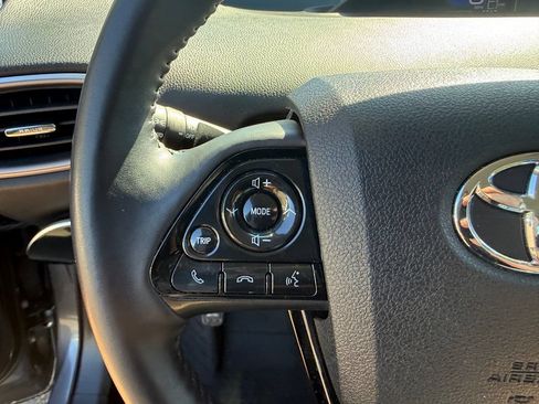 Certified 2022 Toyota Prius Prime Limited FWD image 29