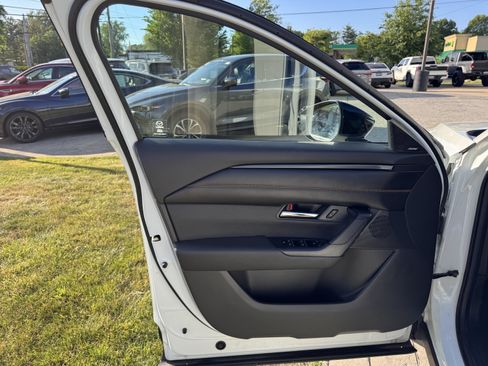 Certified 2023 MAZDA CX-50 AWD 2.5 S w/ Cargo Package image 24