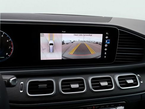 Certified 2023 Mercedes-Benz GLS 450 4MATIC image 26