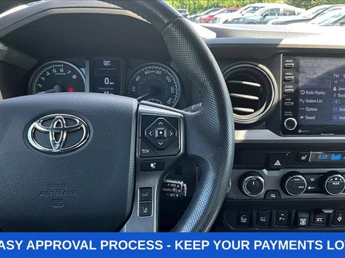 Used 2023 Toyota Tacoma TRD Off-Road w/ TRD Premium Off Road Package AWD/4WD image 16