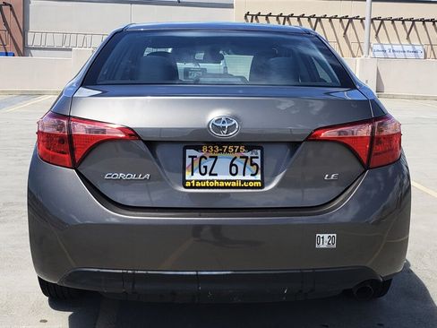 Used 2018 Toyota Corolla LE FWD image 8