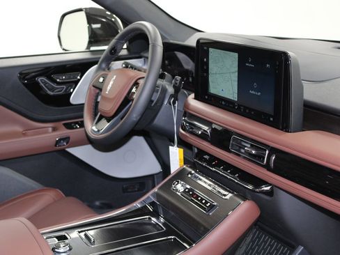 New 2026 Lincoln Aviator Reserve image 31