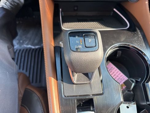 Used 2024 Nissan Rogue Platinum w/ Platinum Premium Package image 13