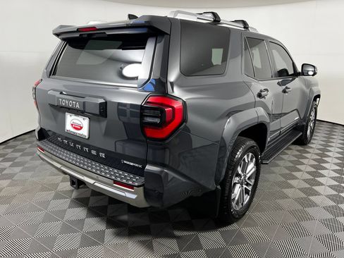 Used 2025 Toyota 4Runner Limited AWD/4WD image 5