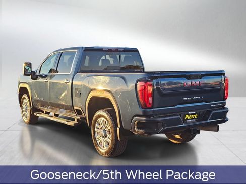 Used 2020 GMC Sierra 2500 Denali w/ Denali Ultimate Package AWD/4WD image 4