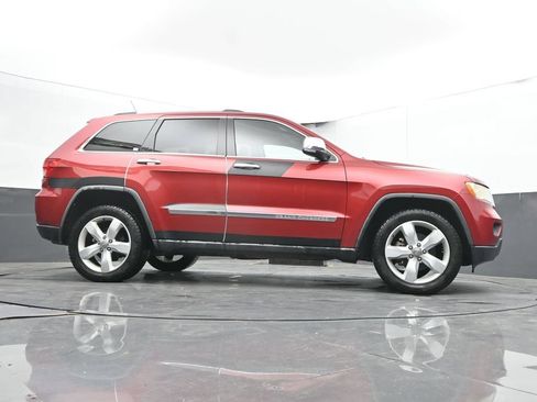 Used 2011 Jeep Grand Cherokee Overland AWD/4WD image 52