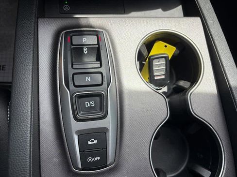 Used 2025 Honda Ridgeline RTL image 18
