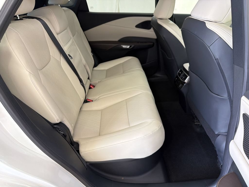 Certified 2023 Lexus RX 350 Premium Plus w/ Cold Area Package AWD/4WD image 33