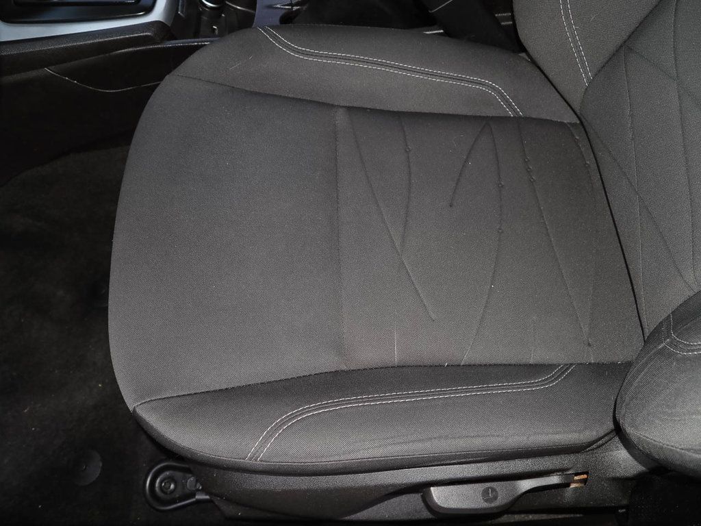 Used 2014 Ford Fiesta SE FWD image 29