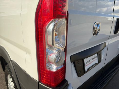 Used 2023 RAM ProMaster 2500 FWD image 34