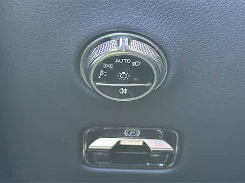 Certified 2026 Mercedes-Benz GLC 300 4MATIC image 19