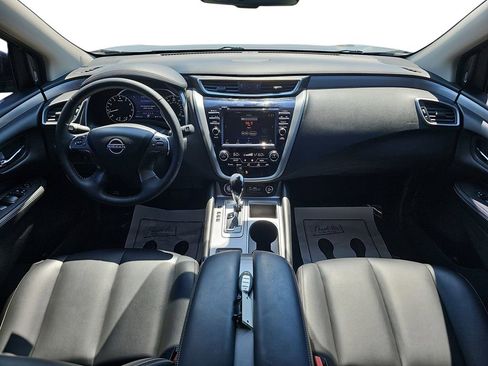 Used 2024 Nissan Murano SV w/ SV Midnight Edition Package image 12