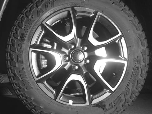 Used 2025 Jeep Compass Trailhawk AWD/4WD image 12