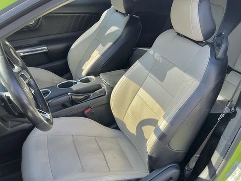 Used 2020 Ford Mustang GT Premium image 41