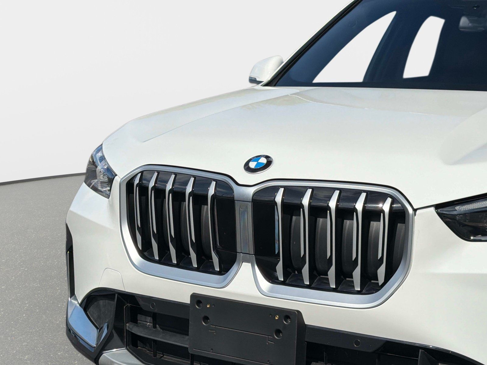 Used 2026 BMW X1 xDrive28i AWD/4WD image 11