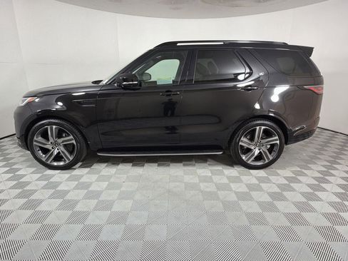 New 2026 Land Rover Discovery Limited Edition image 2