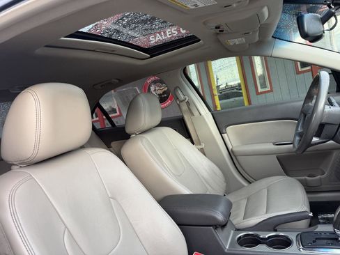 Used 2010 Ford Fusion SEL image 21
