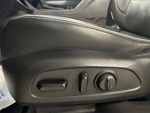 Used 2019 GMC Acadia Denali w/ Technology Package image 11