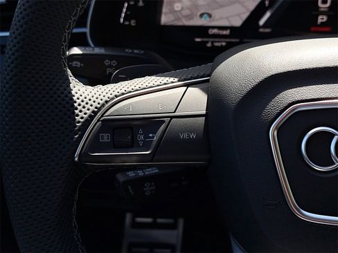 New 2026 Audi SQ7 Premium Plus image 8