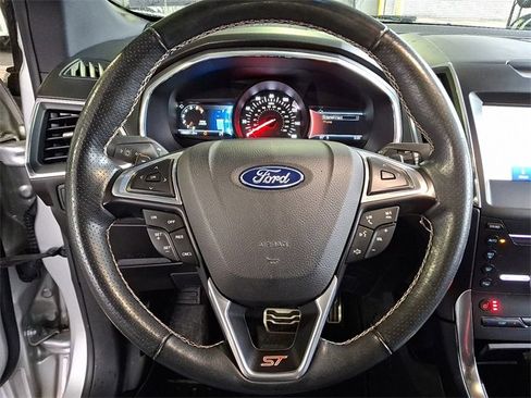 Used 2019 Ford Edge ST w/ Cold Weather Package image 20