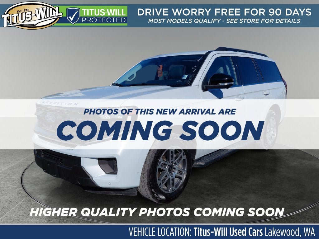 Used 2025 Ford Expedition Active AWD/4WD image 2