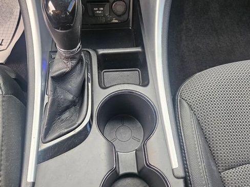 Used 2011 Hyundai Sonata SE image 18