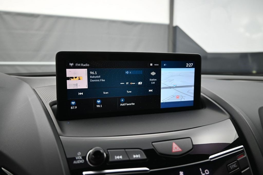 Used 2023 Acura RDX w/ Advance Package FWD image 27