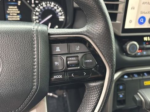 Used 2022 Toyota Tundra Limited image 24