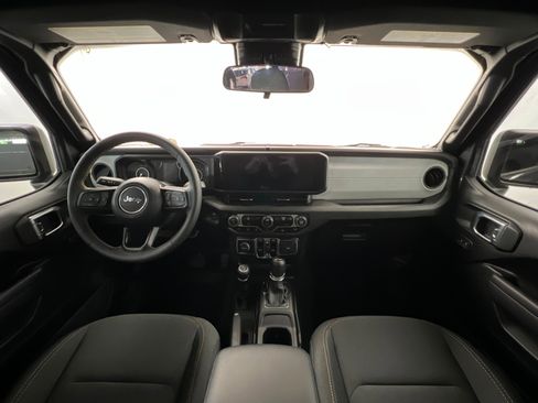 Certified 2024 Jeep Wrangler Sport S image 9