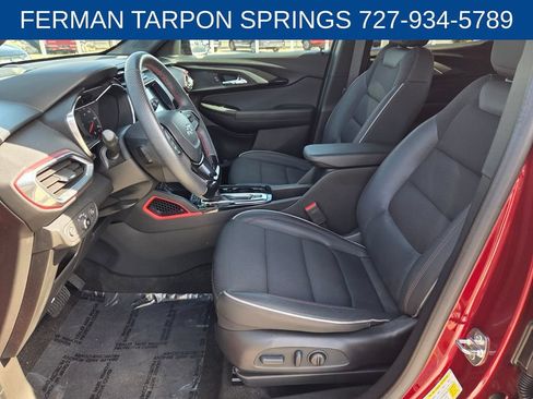 Used 2023 Chevrolet TrailBlazer RS w/ Convenience Package FWD image 5
