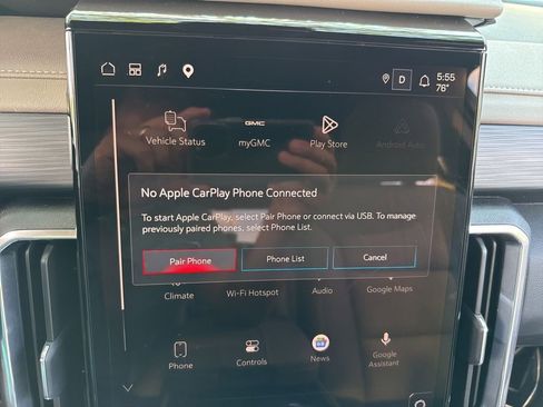 Used 2026 GMC Acadia Elevation w/ Elevation Premium Package FWD image 43