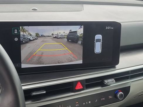 Used 2024 Kia Sorento S w/ Panoramic Sunroof Package FWD image 26