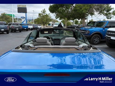 Used 1998 Ford Mustang Convertible RWD image 33