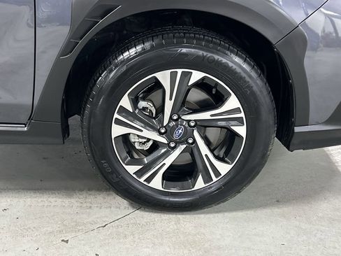 Certified 2024 Subaru Crosstrek 2.0i Premium image 13