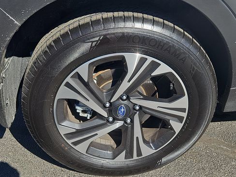 Certified 2025 Subaru Crosstrek 2.0i Premium image 27