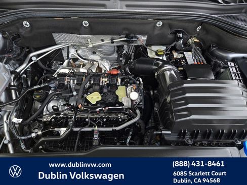 Used 2024 Volkswagen Atlas Cross Sport SE image 26