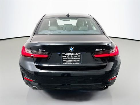 Used 2020 BMW 330i xDrive Sedan w/ Convenience Package image 6
