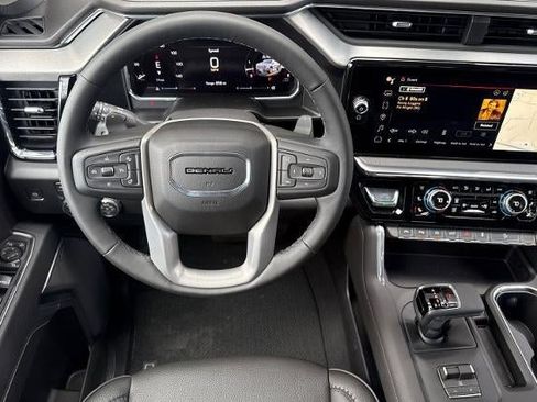 New 2026 GMC Sierra 1500 Denali w/ Denali Reserve Package AWD/4WD image 15