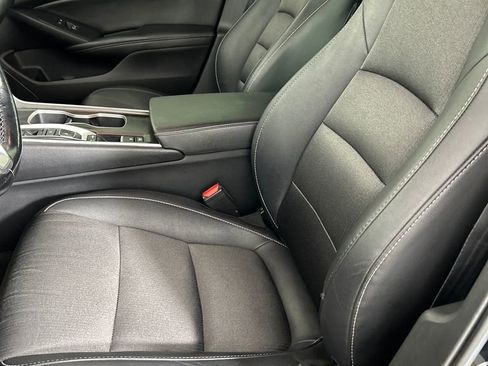 Used 2020 Honda Accord Sport image 11