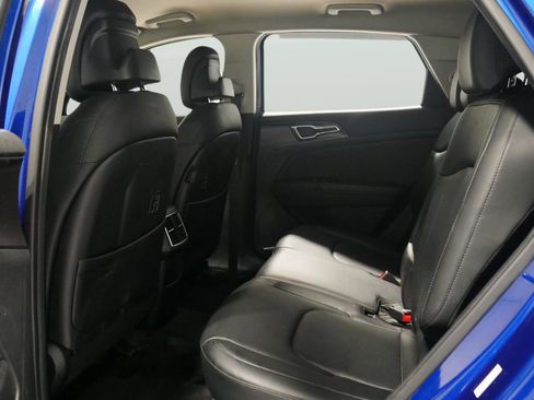 Used 2023 Kia Sportage EX image 13