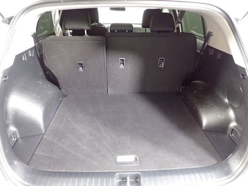 Used 2020 Kia Sportage LX image 15