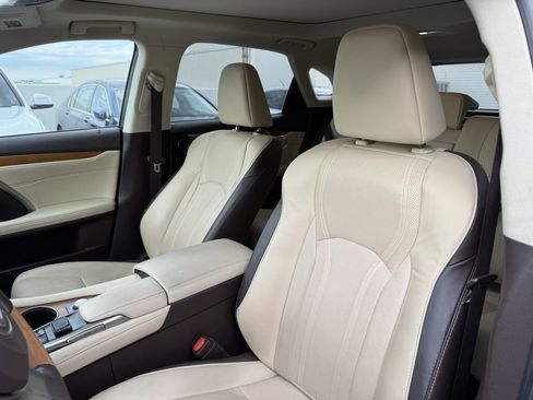Used 2019 Lexus RX 350 FWD image 4