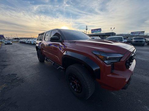 Used 2024 Toyota Tacoma TRD Pro image 1