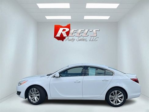 Used 2016 Buick Regal FWD image 12