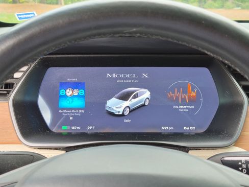 Used 2020 Tesla Model X Long Range AWD/4WD image 17