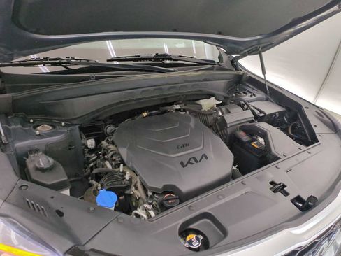 Used 2022 Kia Telluride SX w/ SX Prestige Package image 13