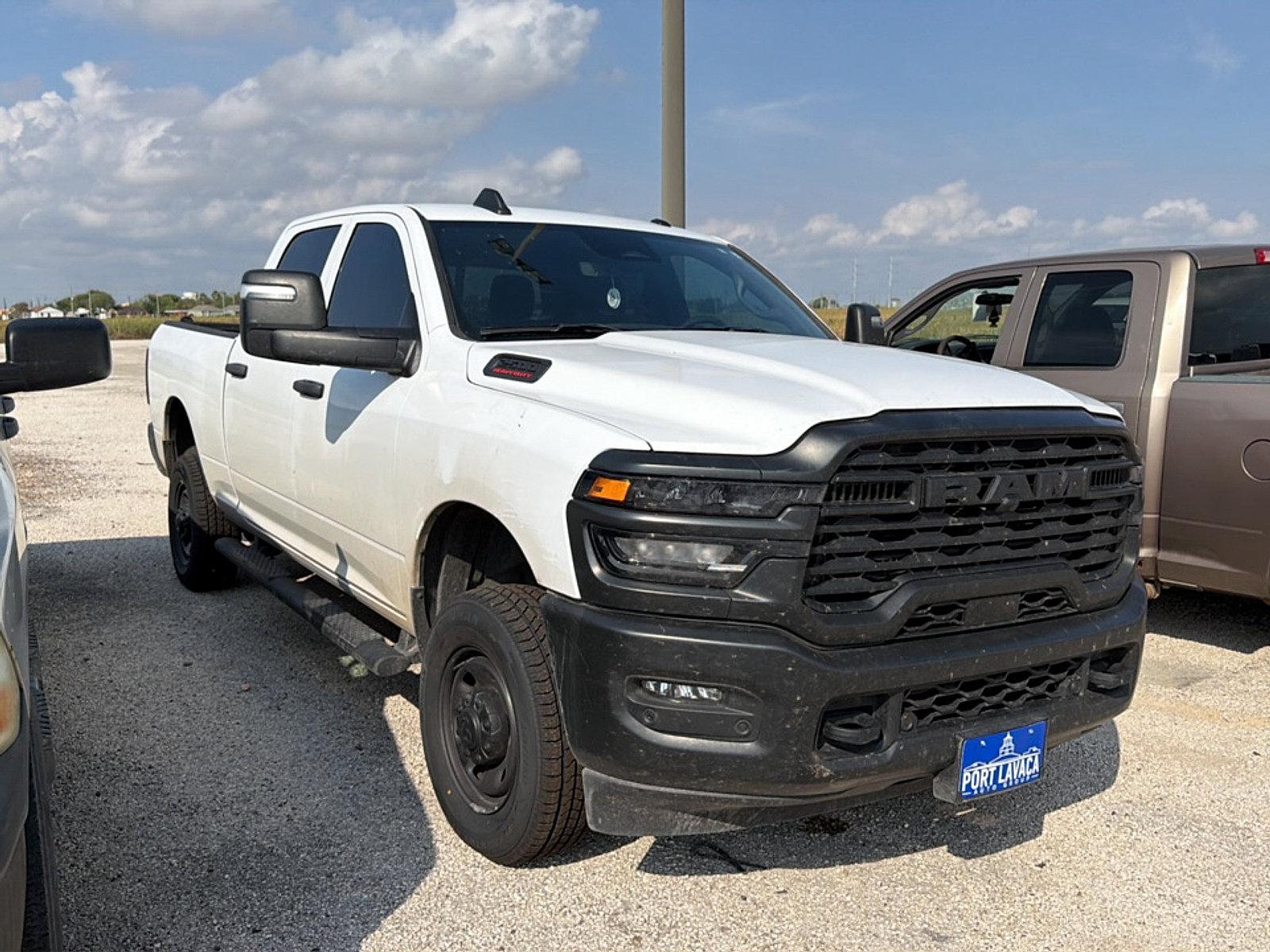 Used 2025 RAM 2500 Tradesman AWD/4WD image 1