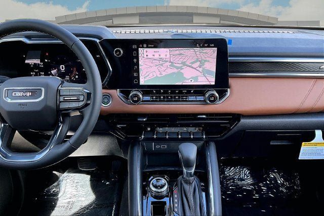New 2026 GMC Canyon AT4 AWD/4WD image 8