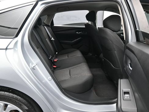 Used 2024 Honda Accord LX image 34